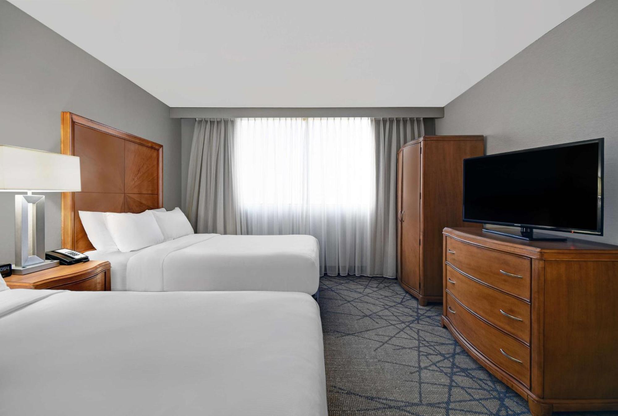 Embassy Suites By Hilton Detroit - Livonia/Novi Esterno foto